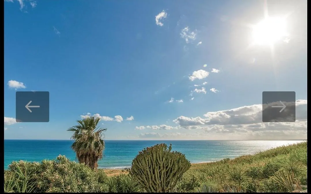 Una Finestra Sul Mare Maragani