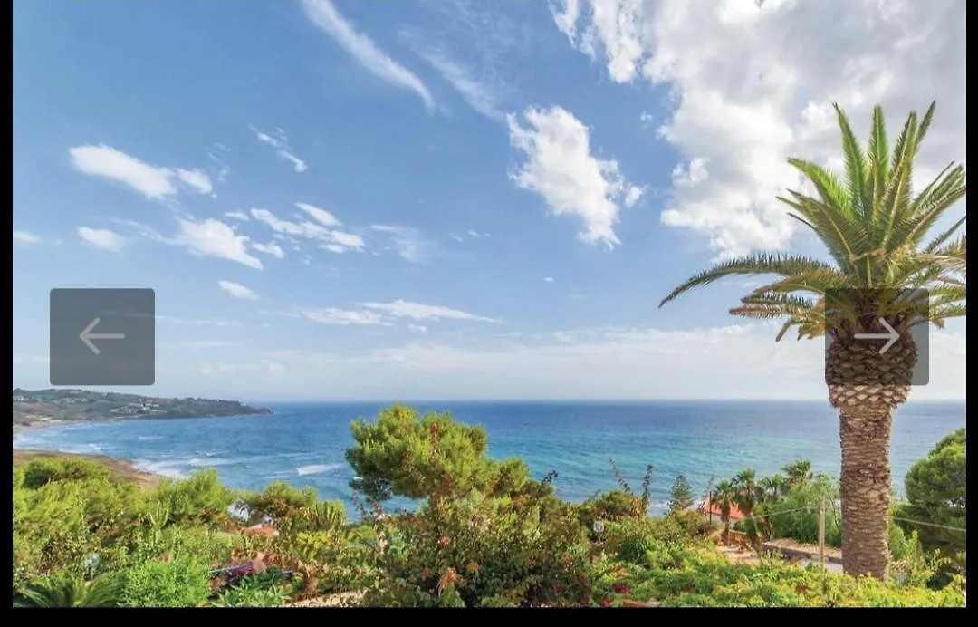 Villa Una Finestra Sul Mare Maragani Italy